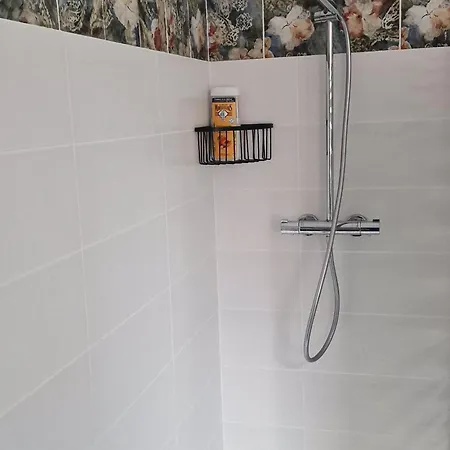 T2 Lumineux A Nancy, Quartier Haussonville - Fr-1-584-334 Апартаменты *